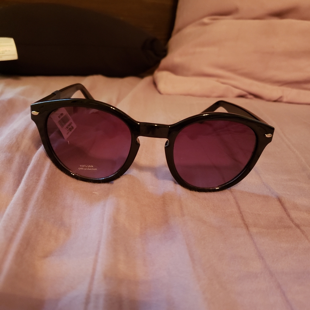 NWT sunglasses